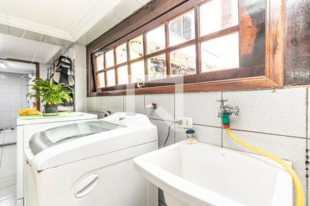 Casa à venda com 742m², 4 quartos e 2 vagasÁrea de Serviço