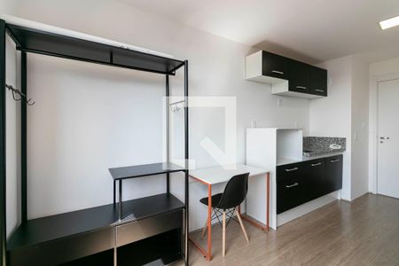 Cozinha / Dormitório de kitnet/studio para alugar com 1 quarto, 22m² em Jardim Brasília , São Paulo