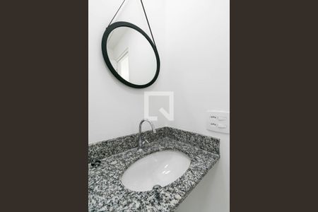 Banheiro de kitnet/studio para alugar com 1 quarto, 22m² em Jardim Brasília , São Paulo