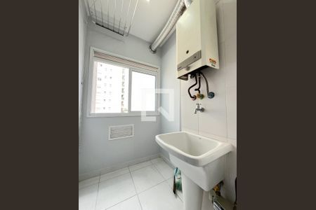 Apartamento à venda com 70m², 2 quartos e 1 vagaÁrea de Serviço