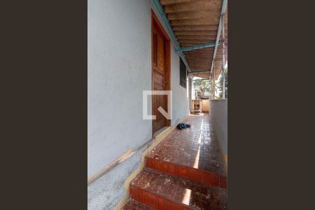 Casa à venda com 500m², 3 quartos e 3 vagas Casa à venda com 500m², 3 quartos e 3 vagasCasa 2