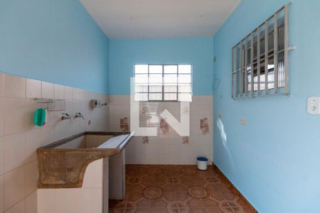 Casa à venda com 500m², 3 quartos e 3 vagas Casa à venda com 500m², 3 quartos e 3 vagasÁrea de Serviço