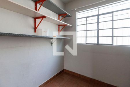 Casa à venda com 500m², 3 quartos e 3 vagas Casa à venda com 500m², 3 quartos e 3 vagasDespensa