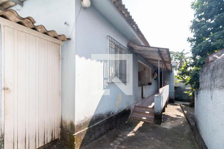 Casa à venda com 500m², 3 quartos e 3 vagas Casa à venda com 500m², 3 quartos e 3 vagasCasa 3