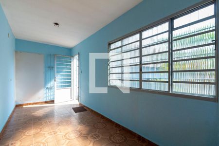 Casa à venda com 500m², 3 quartos e 3 vagas Casa à venda com 500m², 3 quartos e 3 vagasÁrea de Serviço