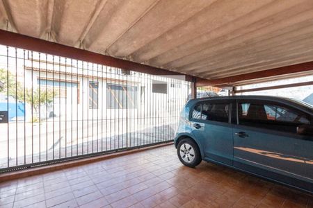 Casa à venda com 500m², 3 quartos e 3 vagas Casa à venda com 500m², 3 quartos e 3 vagasGaragem