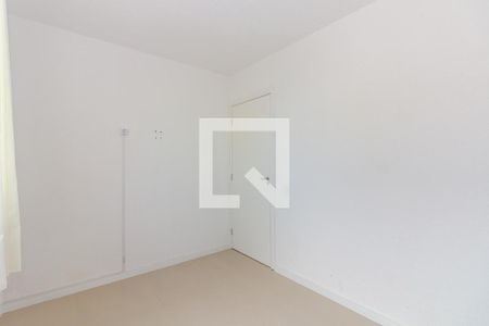 Quarto 2 de apartamento para alugar com 2 quartos, 40m² em Rubem Berta, Porto Alegre