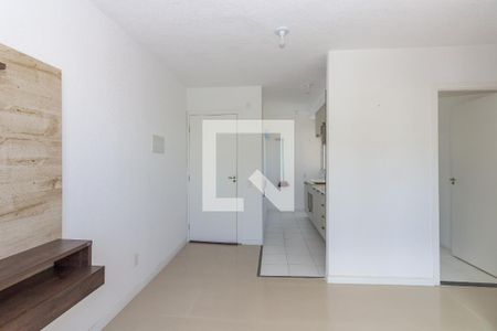 Sala de apartamento para alugar com 2 quartos, 40m² em Rubem Berta, Porto Alegre