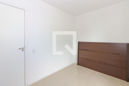 Quarto 2 de apartamento para alugar com 2 quartos, 40m² em Rubem Berta, Porto Alegre