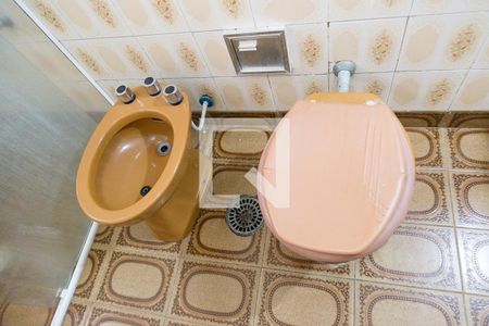 Casa à venda com 264m², 3 quartos e 7 vagasBanheiro Social