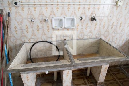 Casa à venda com 264m², 3 quartos e 7 vagasÁrea de Serviço