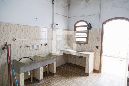 Casa à venda com 264m², 3 quartos e 7 vagasÁrea de Serviço