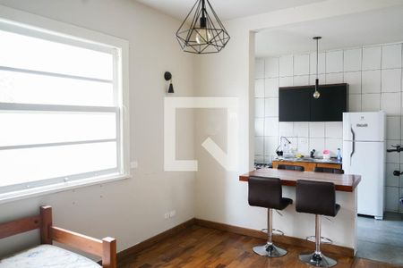 Sala/Cozinha de apartamento para alugar com 1 quarto, 47m² em Campos Elíseos, São Paulo