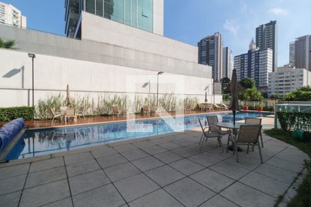 Apartamento para alugar com 100m², 1 quarto e 2 vagas Apartamento para alugar com 100m², 1 quarto e 2 vagasPiscina