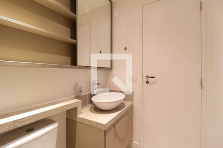 Apartamento para alugar com 100m², 1 quarto e 2 vagas Apartamento para alugar com 100m², 1 quarto e 2 vagasBanheiro do quarto