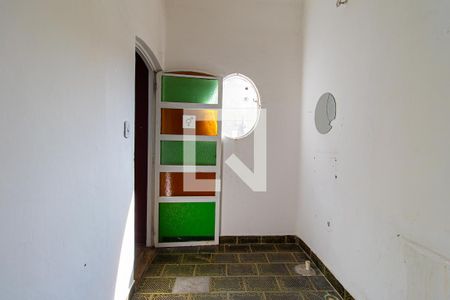 Casa à venda com 180m², 5 quartos e sem vagaBanheiro 1