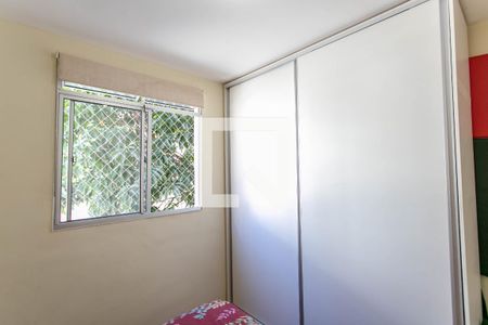 Quarto 2 de apartamento para alugar com 2 quartos, 44m² em São João Batista (venda Nova), Belo Horizonte