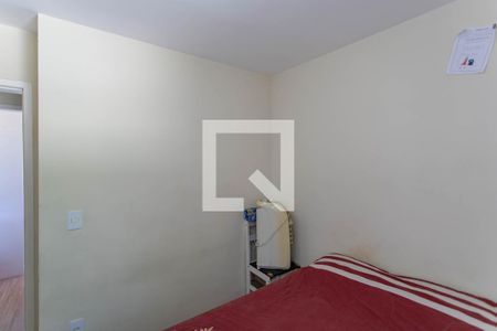 Quarto 2 de apartamento para alugar com 2 quartos, 44m² em São João Batista (venda Nova), Belo Horizonte