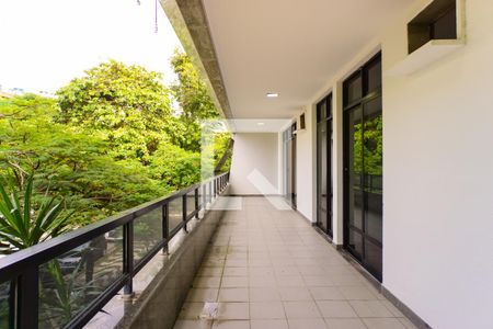 Varanda de apartamento para alugar com 4 quartos, 169m² em Barra da Tijuca, Rio de Janeiro