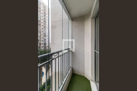 Varanda da Sala de apartamento para alugar com 2 quartos, 48m² em Vila Liviero, São Paulo
