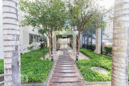 Apartamento para alugar com 68m², 2 quartos e 1 vagaÁrea comum 