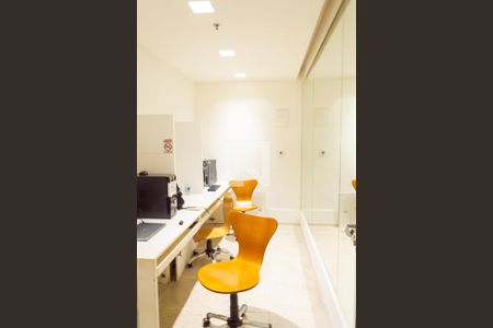 Apartamento para alugar com 60m², 2 quartos e 1 vagaÁrea comum 