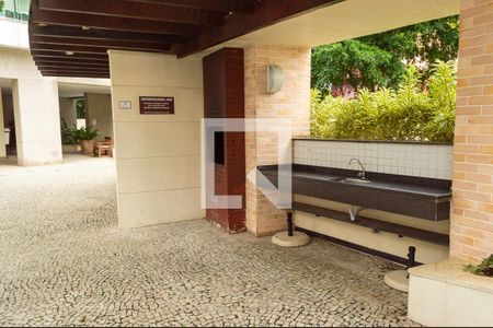 Apartamento para alugar com 60m², 2 quartos e 1 vagaÁrea comum - Churrasqueira