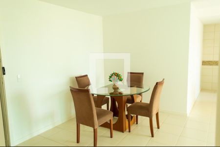 Sala detalhe de apartamento para alugar com 2 quartos, 60m² em Barra da Tijuca, Rio de Janeiro