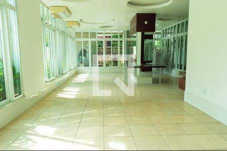 Apartamento para alugar com 60m², 2 quartos e 1 vagaÁrea comum - Salão de festas