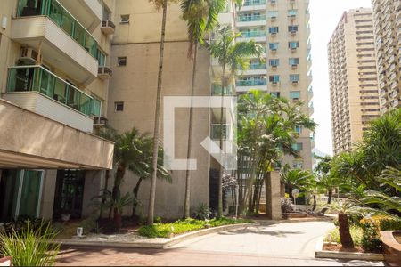 Apartamento para alugar com 60m², 2 quartos e 1 vagaFachada