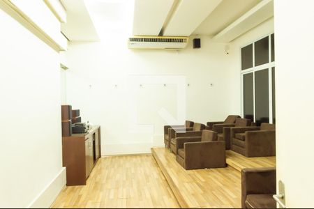 Apartamento para alugar com 60m², 2 quartos e 1 vagaÁrea comum cinema