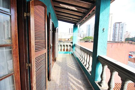 Casa à venda com 372m², 4 quartos e 4 vagasVaranda do Quarto 1