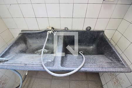 Casa à venda com 372m², 4 quartos e 4 vagasLavanderia