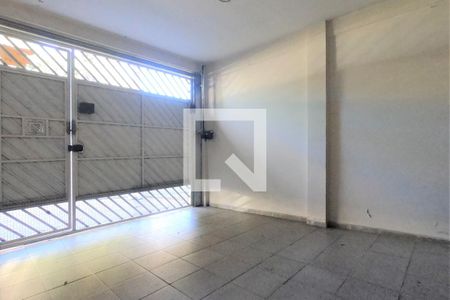 Casa à venda com 152m², 2 quartos e 1 vagaGaragem