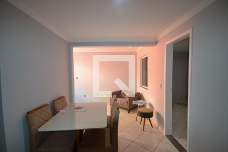 Sala de casa para alugar com 2 quartos, 350m² em Centro, Nilópolis