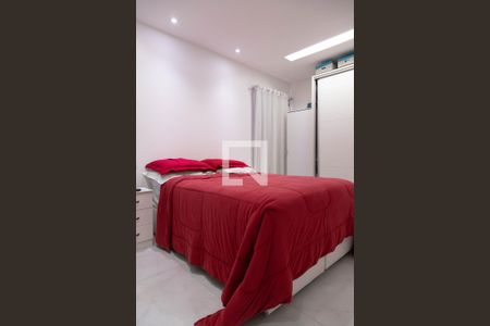 Apartamento à venda com 306m², 4 quartos e 3 vagas Apartamento à venda com 306m², 4 quartos e 3 vagasSuíte 2