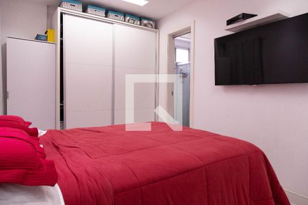 Apartamento à venda com 306m², 4 quartos e 3 vagas Apartamento à venda com 306m², 4 quartos e 3 vagasSuíte 2