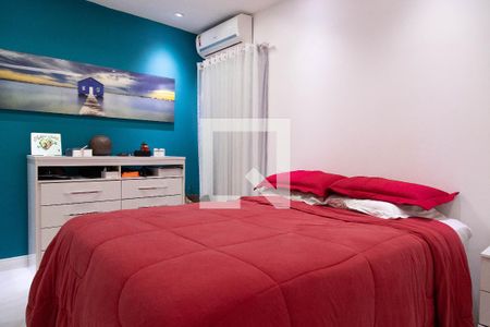 Apartamento à venda com 306m², 4 quartos e 3 vagas Apartamento à venda com 306m², 4 quartos e 3 vagasSuíte 2