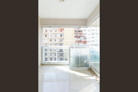 Studio à venda com 49m², 1 quarto e 1 vagaVaranda