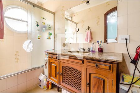 Apartamento à venda com 142m², 4 quartos e 3 vagasBanheiro da suíte 2