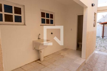 Casa à venda com 241m², 3 quartos e 3 vagasÁrea de Serviço