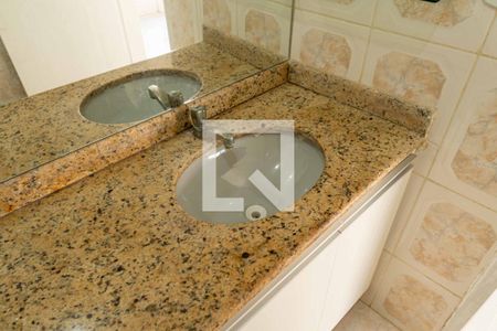 Casa à venda com 241m², 3 quartos e 3 vagasBanheiro da Suíte