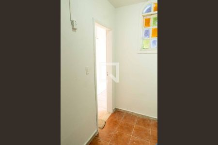 Casa à venda com 241m², 3 quartos e 3 vagasQuarto de Serviço