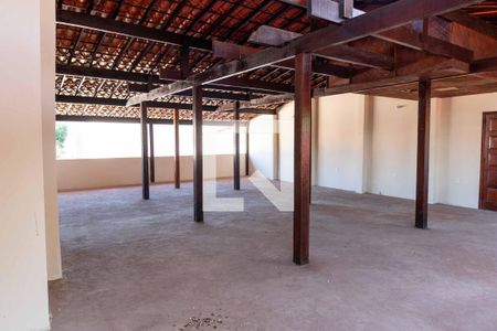 Casa à venda com 241m², 3 quartos e 3 vagasTerraço