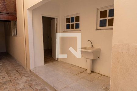 Casa à venda com 241m², 3 quartos e 3 vagasÁrea de Serviço