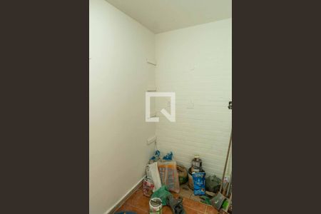 Casa à venda com 241m², 3 quartos e 3 vagasQuarto de Serviço