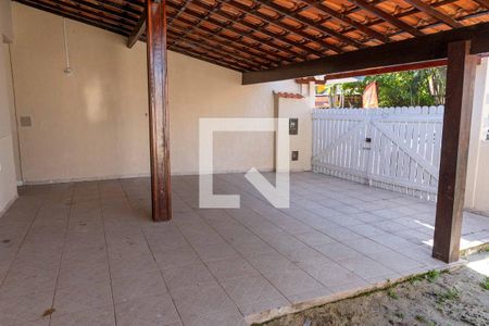 Casa à venda com 241m², 3 quartos e 3 vagasGaragem