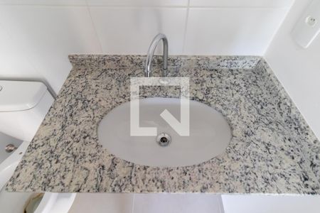 Banheiro de kitnet/studio à venda com 1 quarto, 25m² em Pinheiros, São Paulo