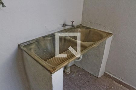 Casa para alugar com 100m², 2 quartos e 1 vaga Casa para alugar com 100m², 2 quartos e 1 vagaÁrea de Serviço