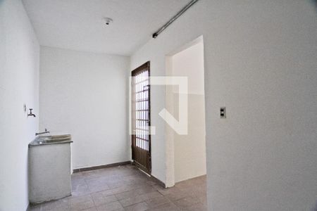 Casa para alugar com 100m², 2 quartos e 1 vaga Casa para alugar com 100m², 2 quartos e 1 vagaÁrea de Serviço